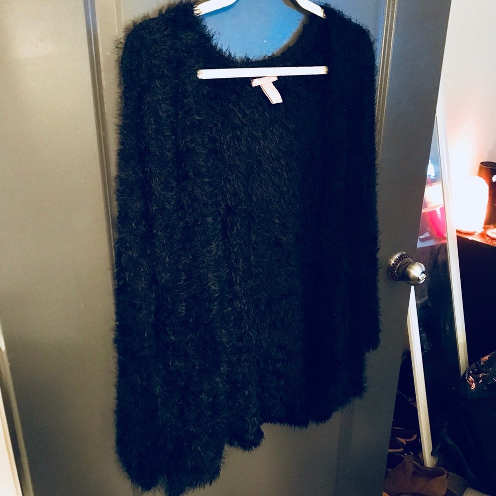 Plus-size Fuzzy Cardigan